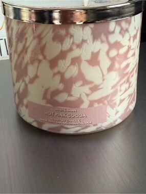 White Barn Hot Pink Cocoa Marble Jar Candle - Pink & White